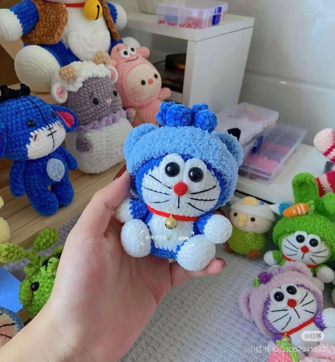 doraemon đội mũ