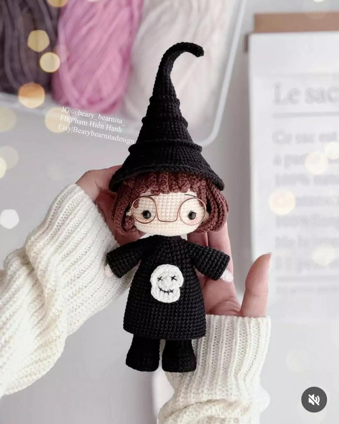 cute witch crochet pattern