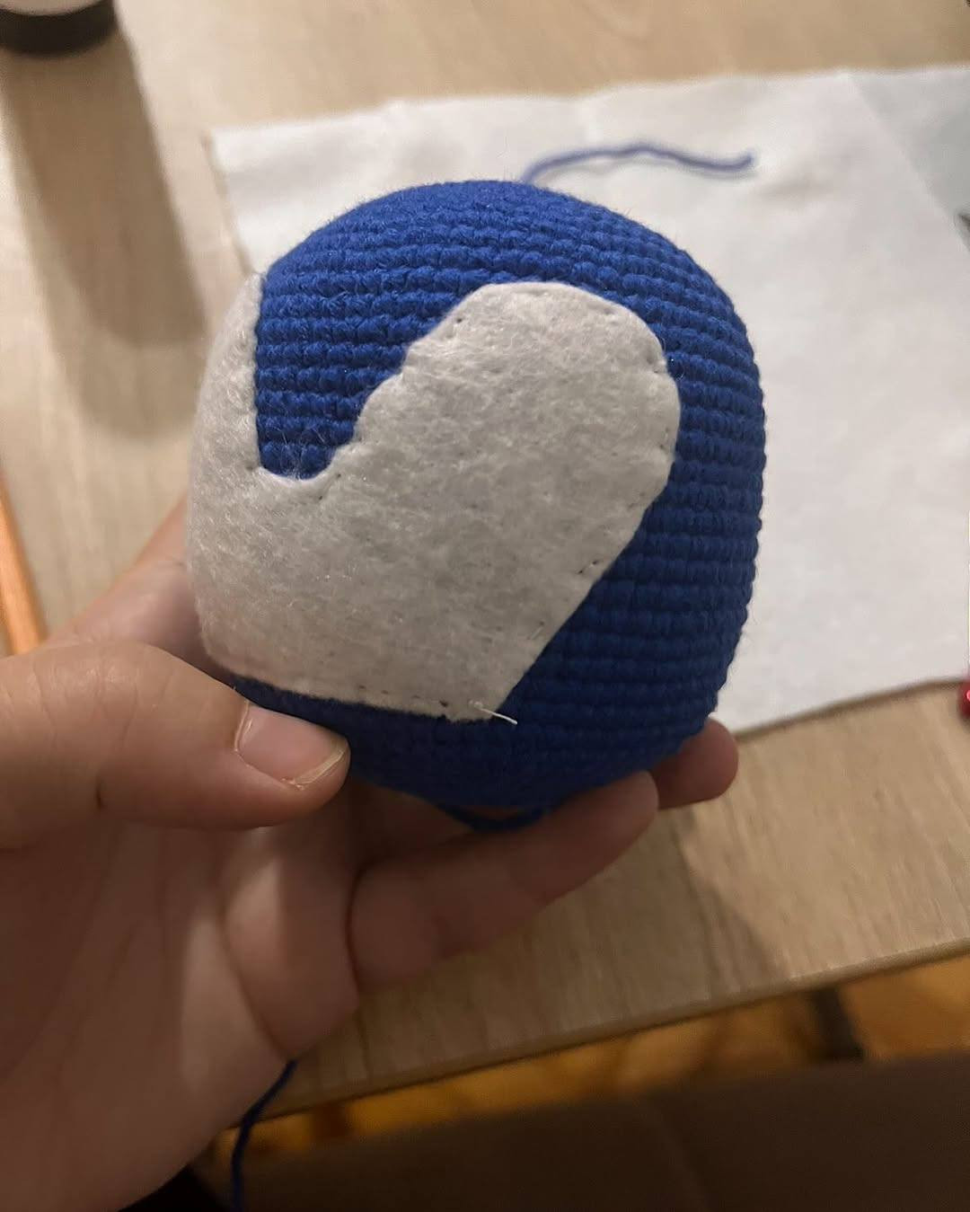 AMIGURUMİ KİRİPİ SONİC YAPIMI