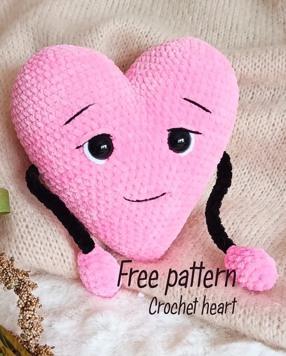 Free Crochet Pattern: Adorable Amigurumi Heart