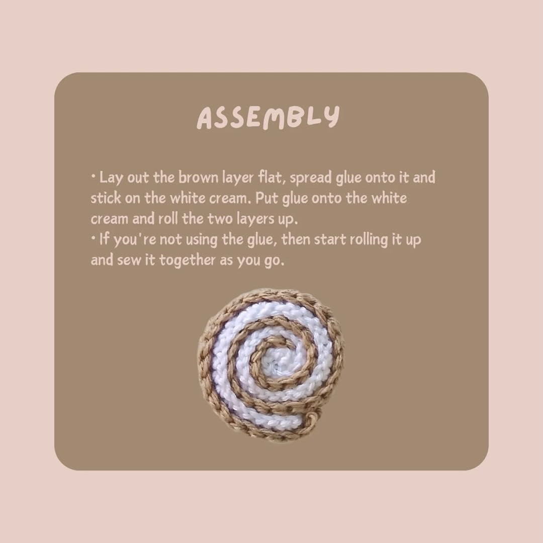 Free Crochet Pattern: Adorable Cake Roll Kitty Amigurumi