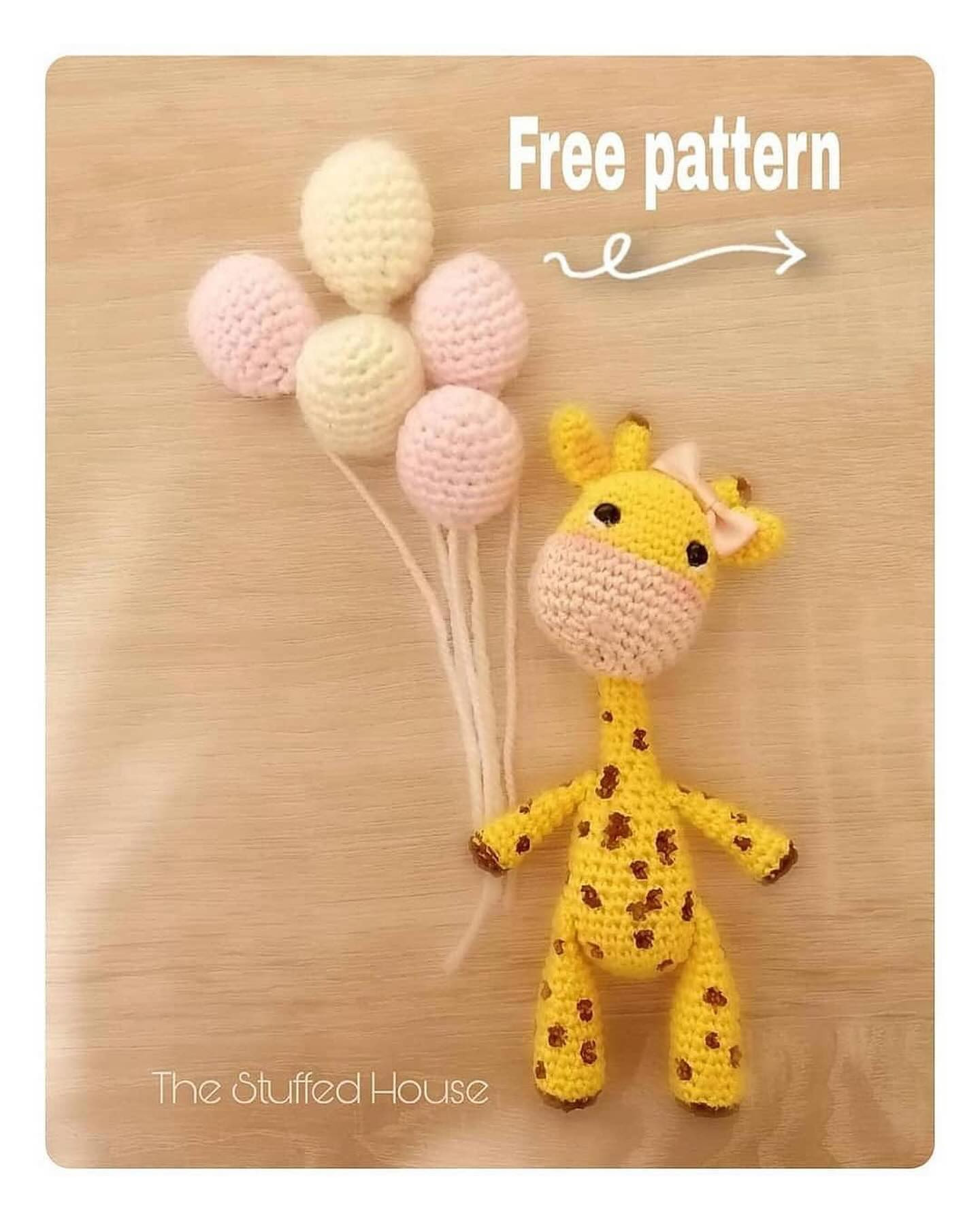 Free Crochet Pattern: Adorable Giraffe with Balloons