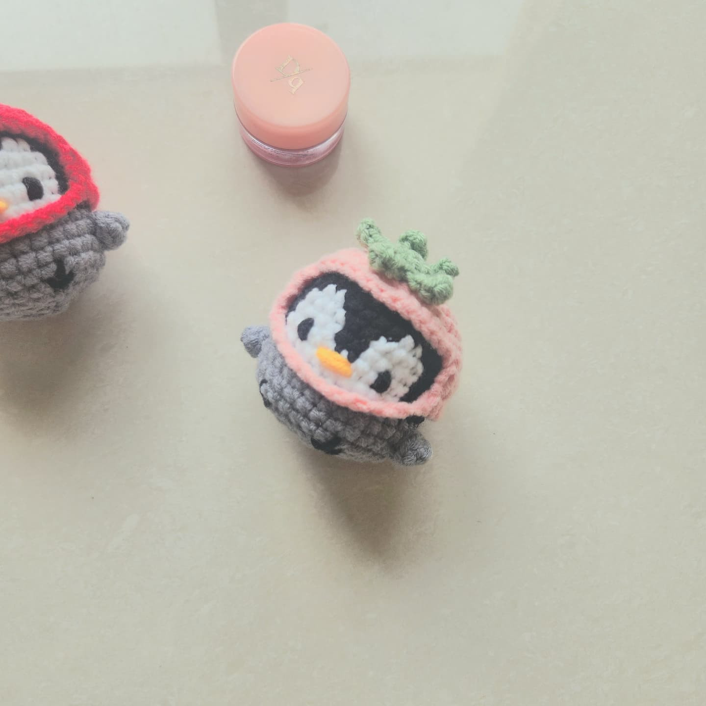 Free Crochet Pattern: Adorable Mini Penguin Amigurumi