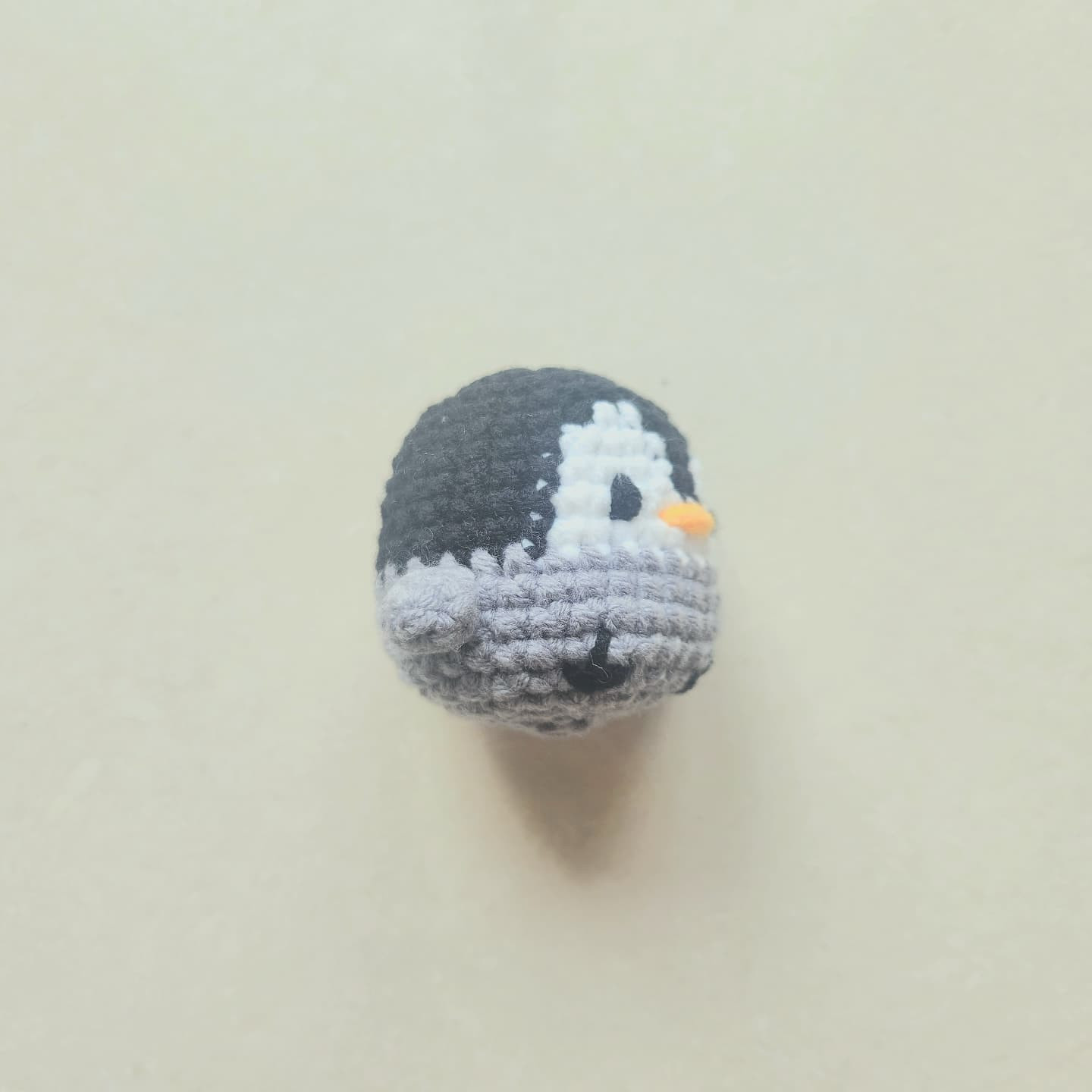 Free Crochet Pattern: Adorable Mini Penguin Amigurumi
