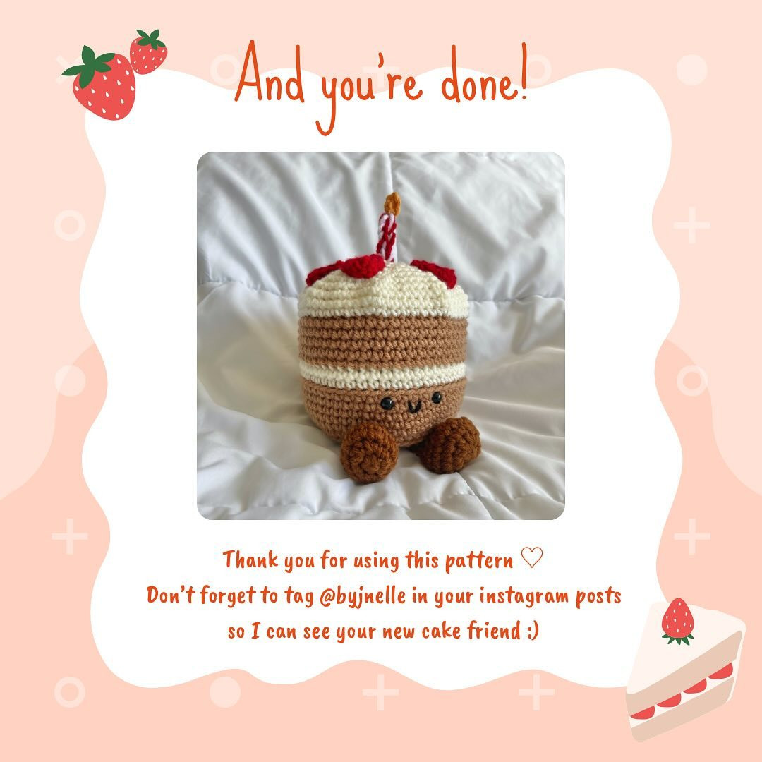 Free Crochet Pattern: Adorable Strawberry Cake Amigurumi