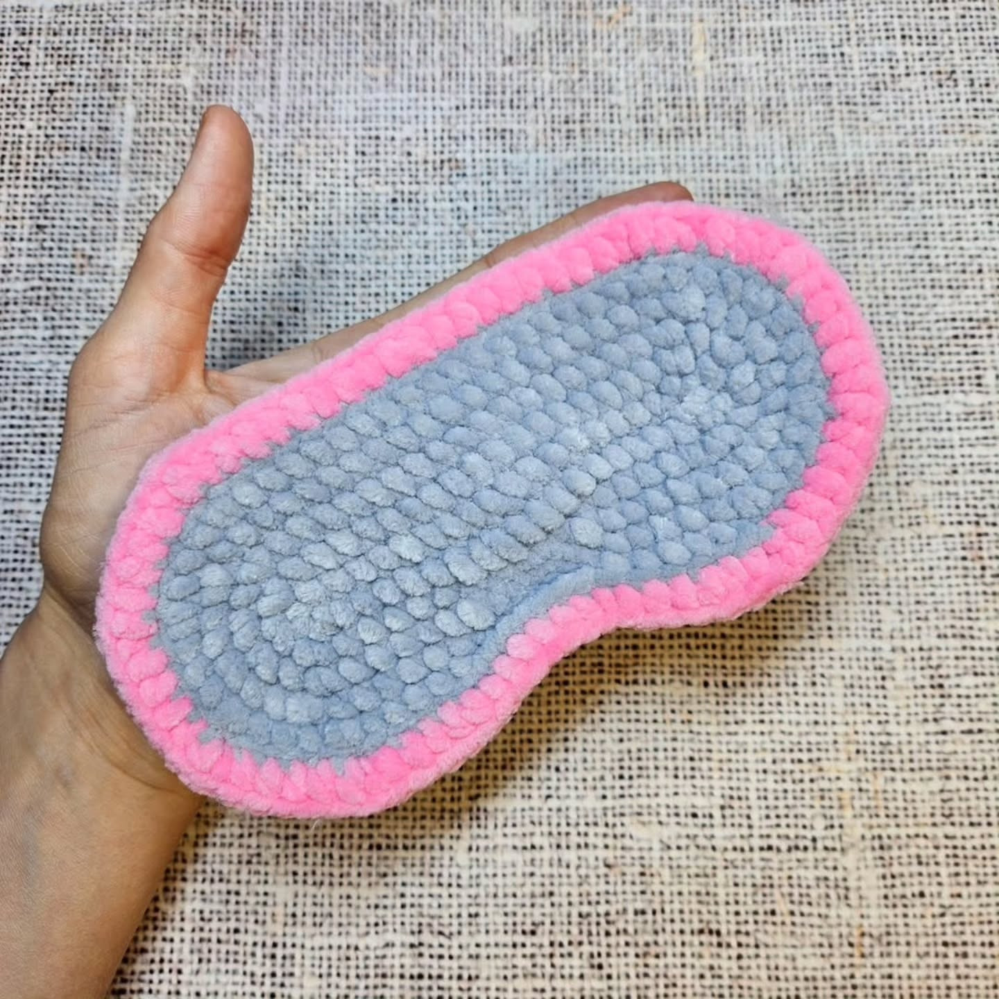Free Crochet Pattern: Cozy Sleep Mask