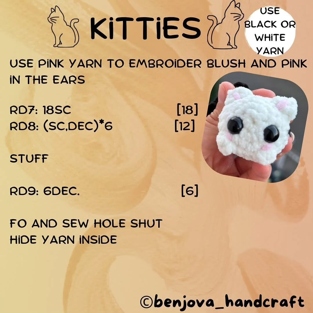 Free Crochet Pattern: Halloween Pumpkin Kitties