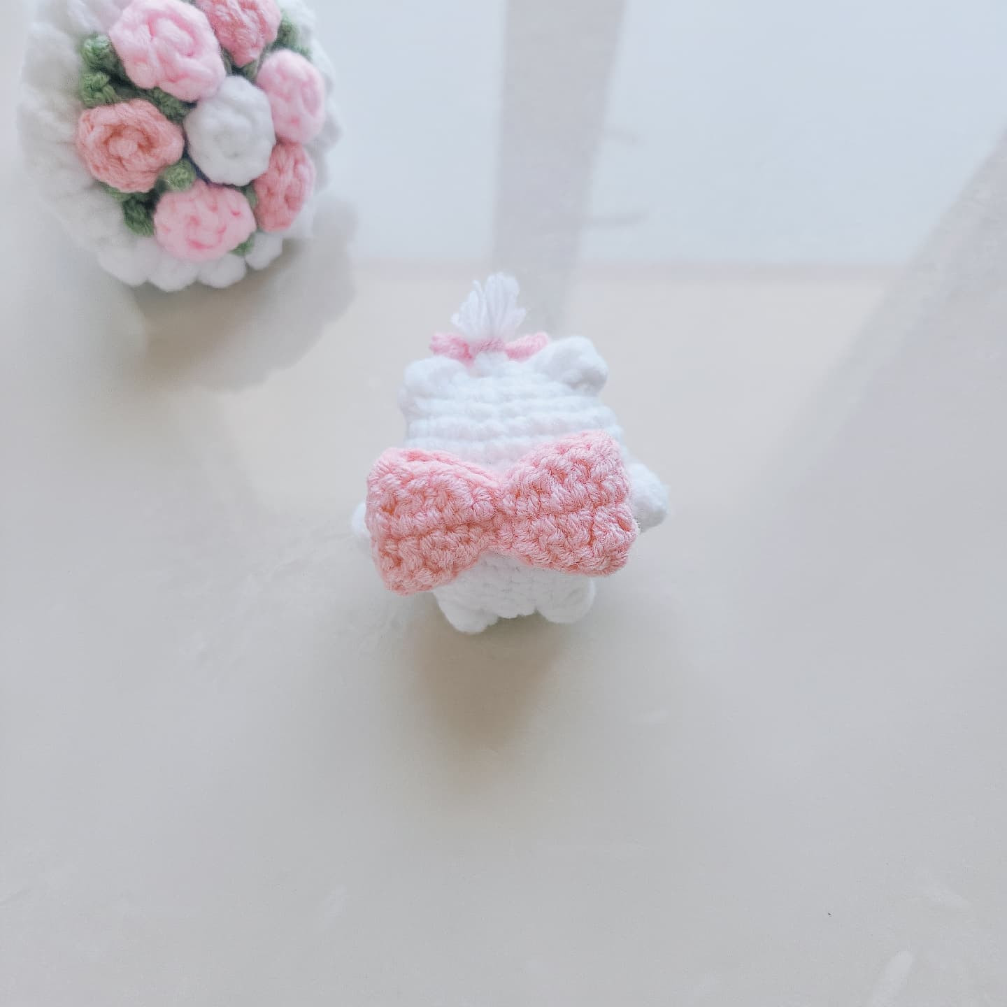 Free Crochet Pattern: Low-Sew Marie Cat Amigurumi
