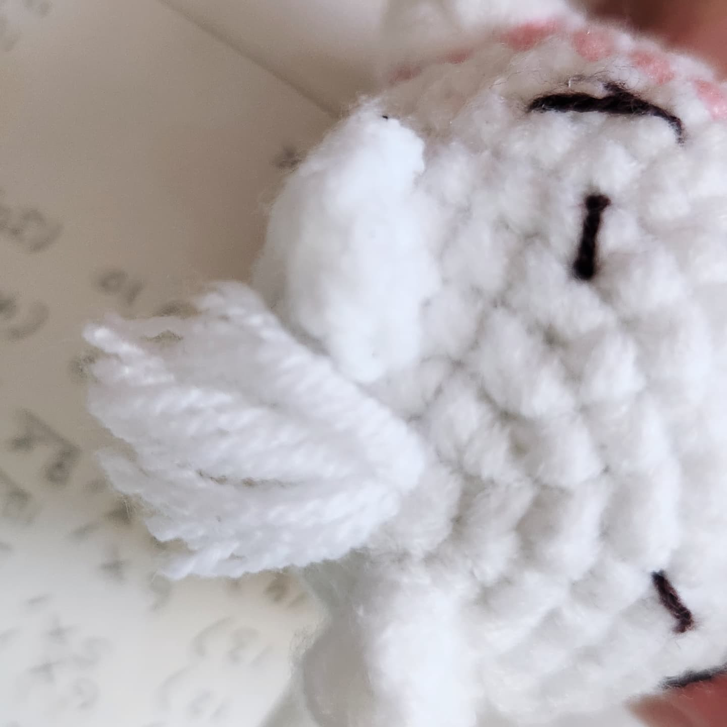 Free Crochet Pattern: Low-Sew Marie Cat Amigurumi