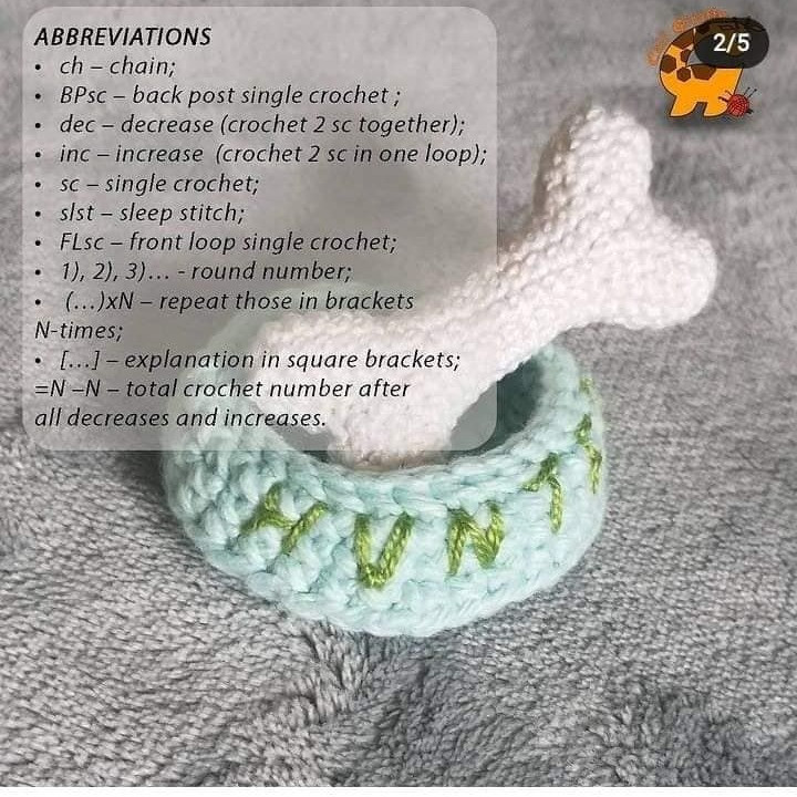 Free Crochet Pattern: Pet Bowl with Bone