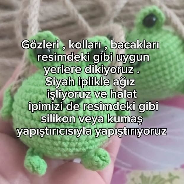 Kurbağa araba süsü amigurumi tarifi