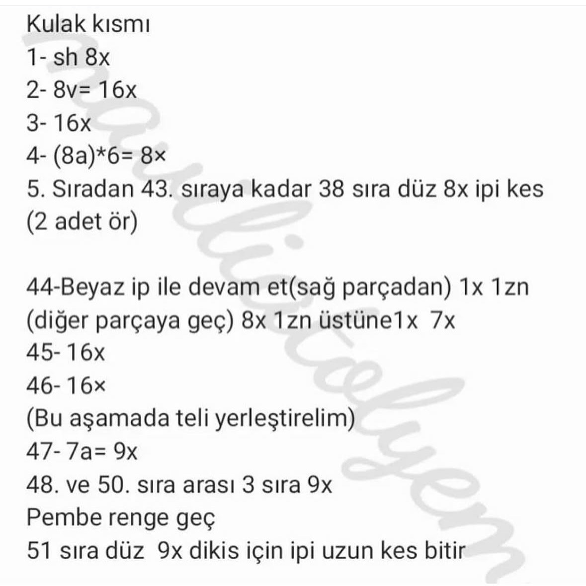 Mavi ve Pembe Tığ İşi Stetoskop ve Şurup Tarifi