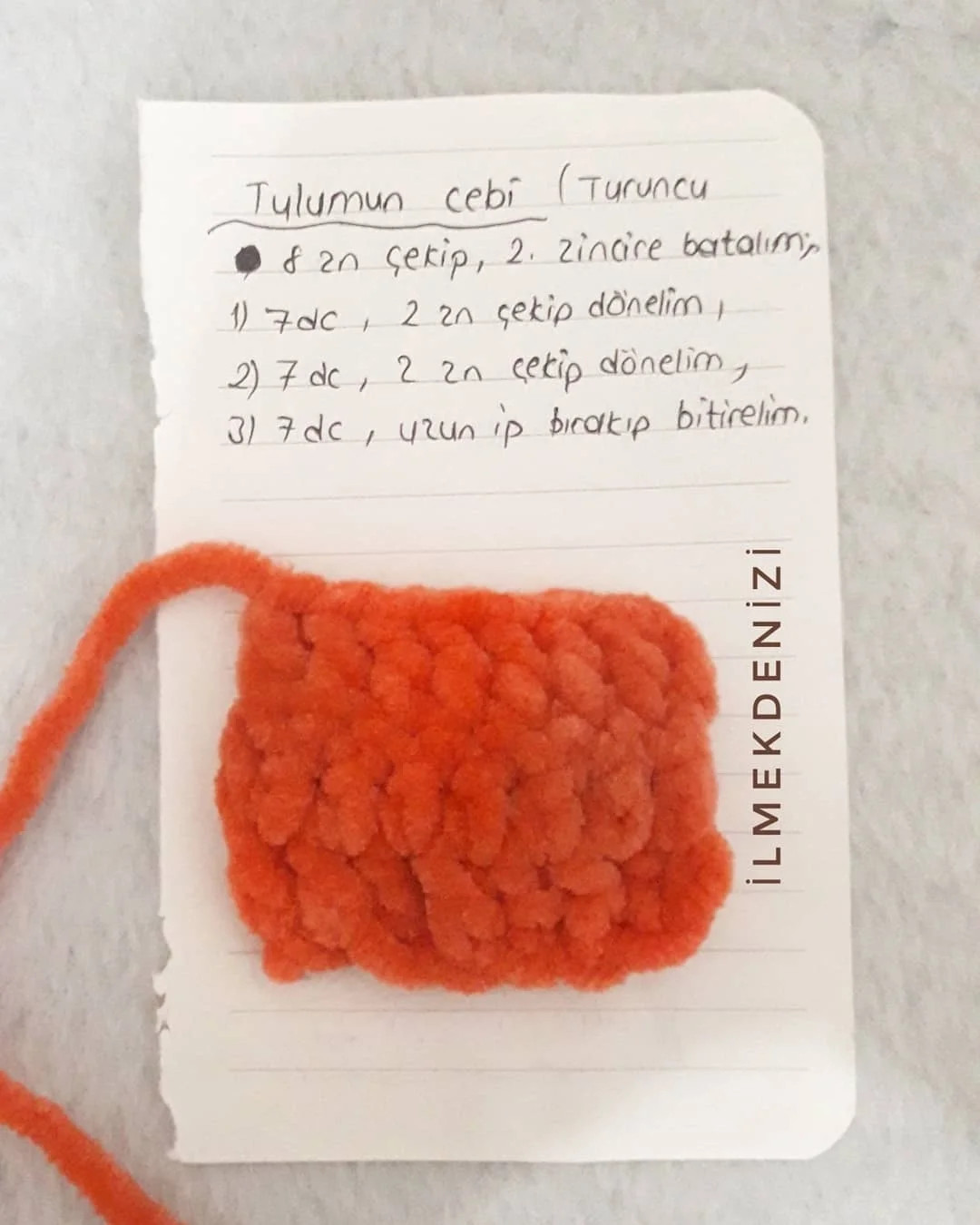 Tülümle Örülmüş Zürafa Amigurumi - Ücretsiz Şema