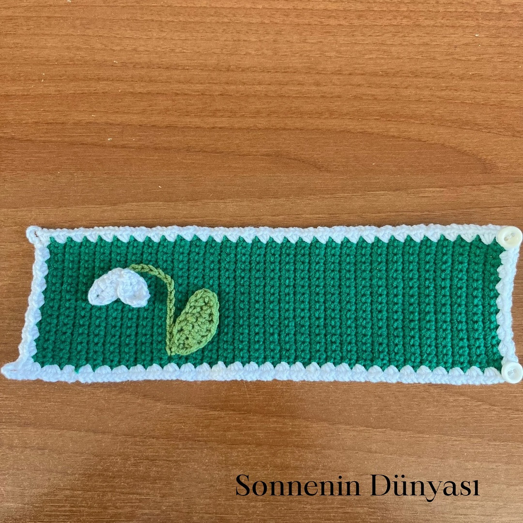 Ücretsiz Kardelenli Bardak Altlığı ve Kupa Kılıfı Örgü Şeması
