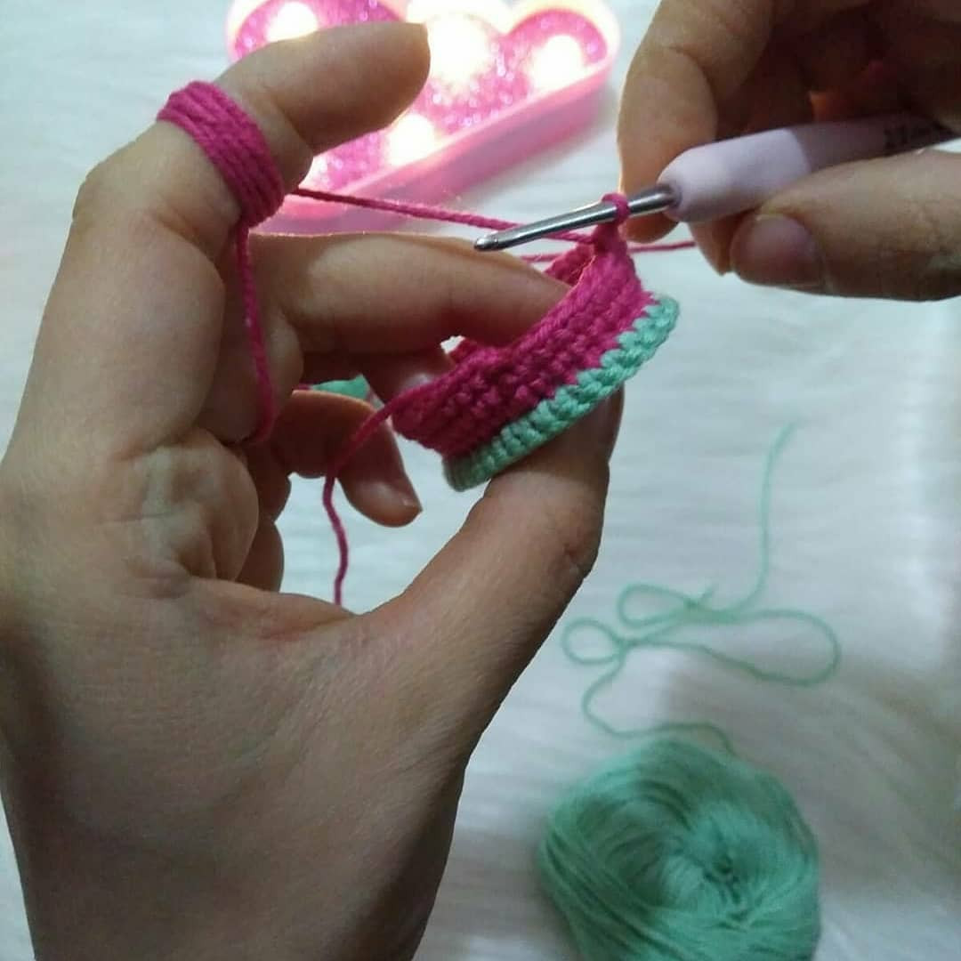 Zeynep Bebeğin ücretsiz amigurumi el işi şeması