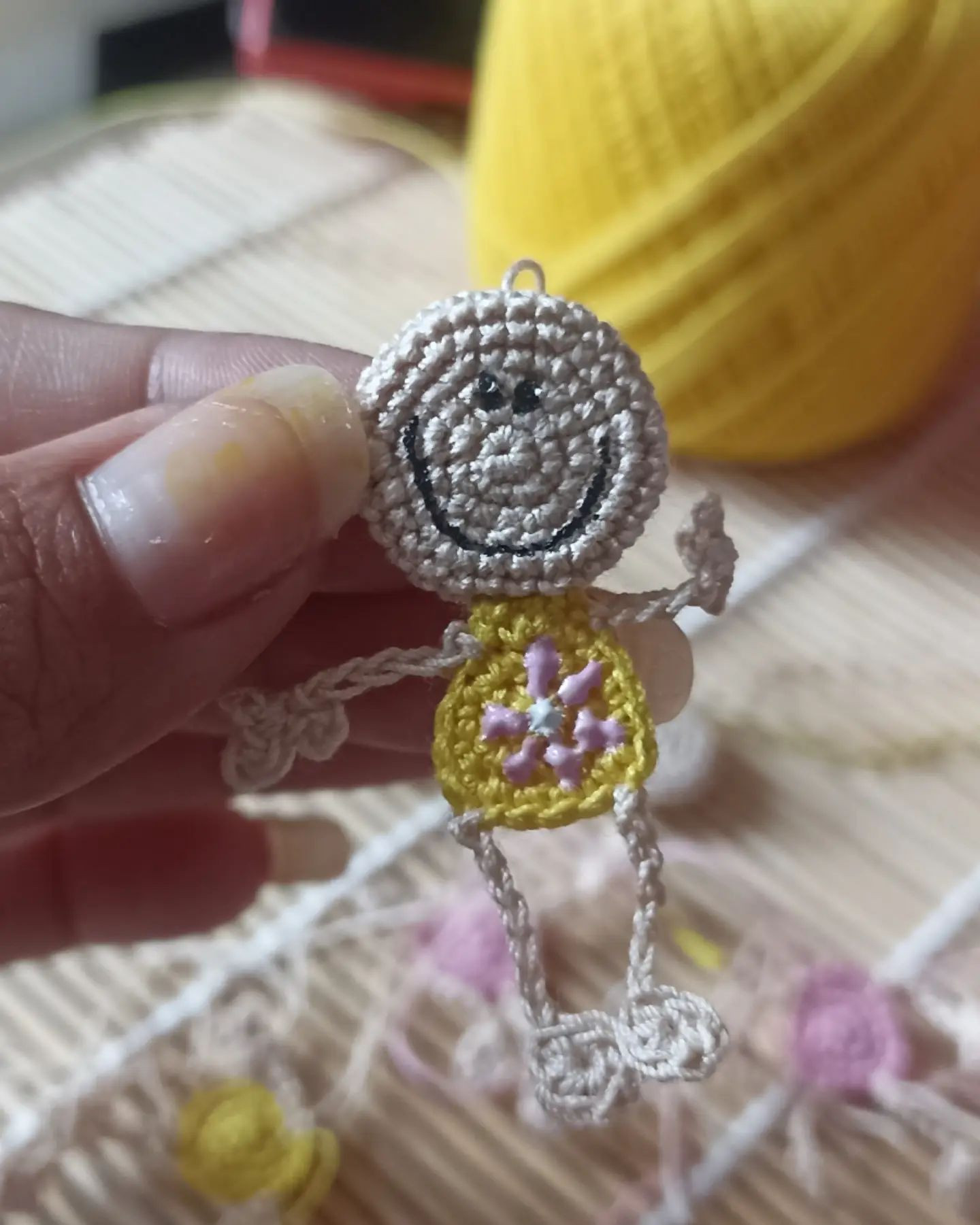 Aretes Fulanitos 2024: Patrón Amigurumi Gratis