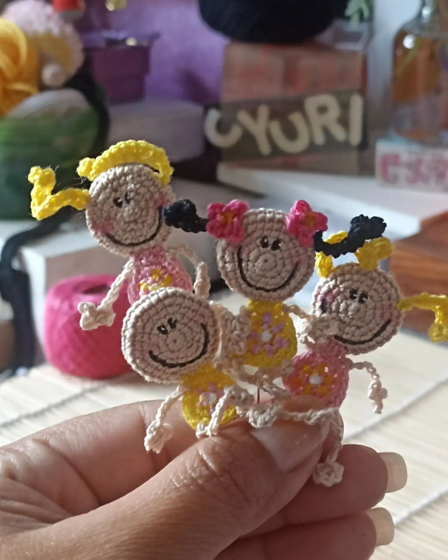 Aretes Fulanitos 2024: Patrón Amigurumi Gratis