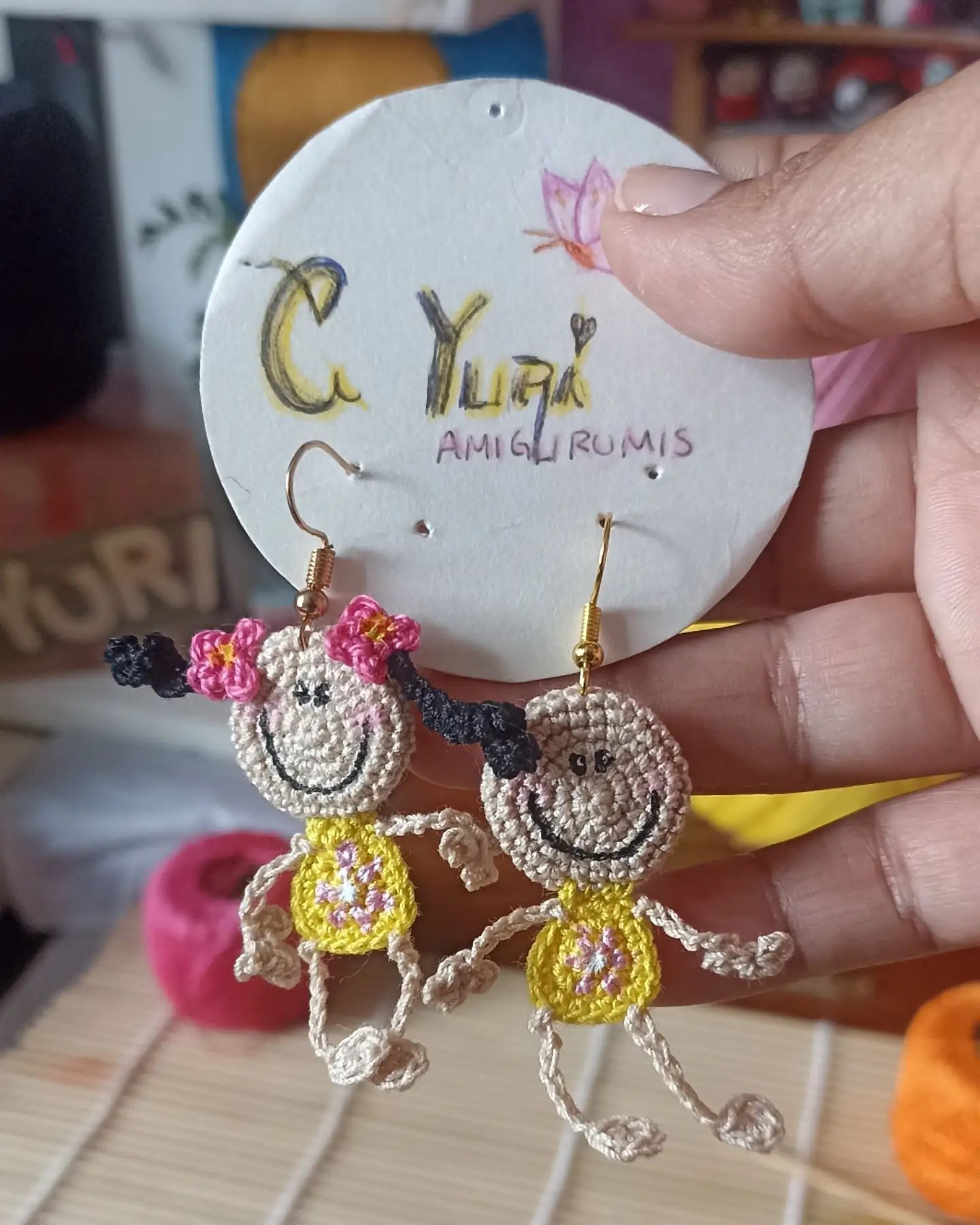 Aretes Fulanitos 2024: Patrón Amigurumi Gratis