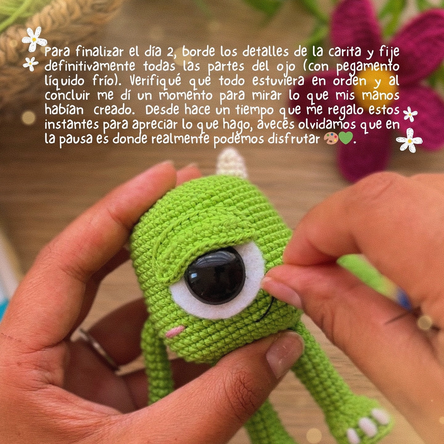 Gráfico de amigurumi Mike Wazowski