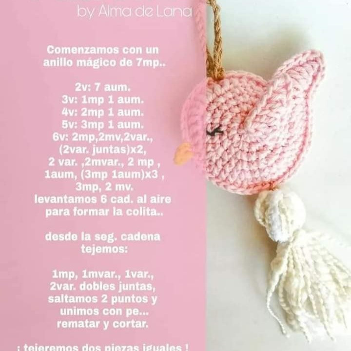 Gráfico de Amigurumi: Pajarito Rosa con Borla