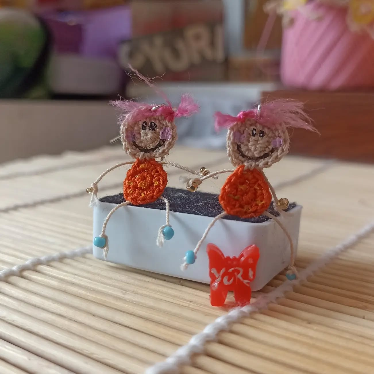 Mini Aretes Amigurumi: Patrón Gratis