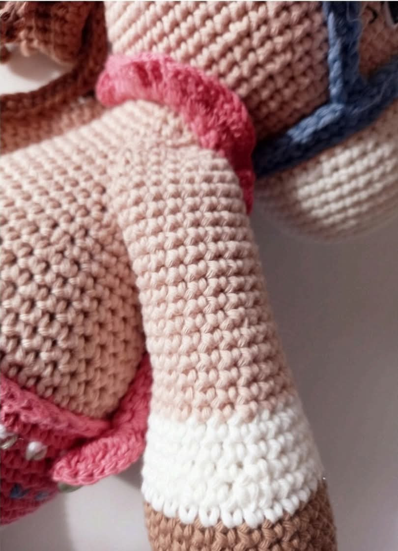 Patrón de amigurumi: tierno caballito a crochet