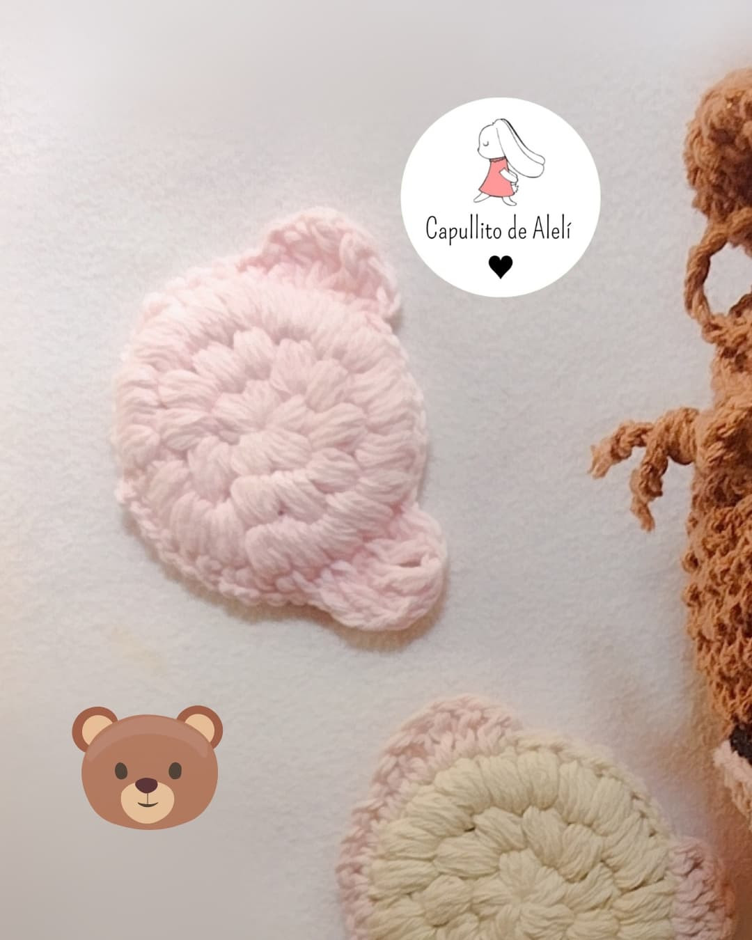 Patrón gratuito: Kit spa de oso tejido a crochet