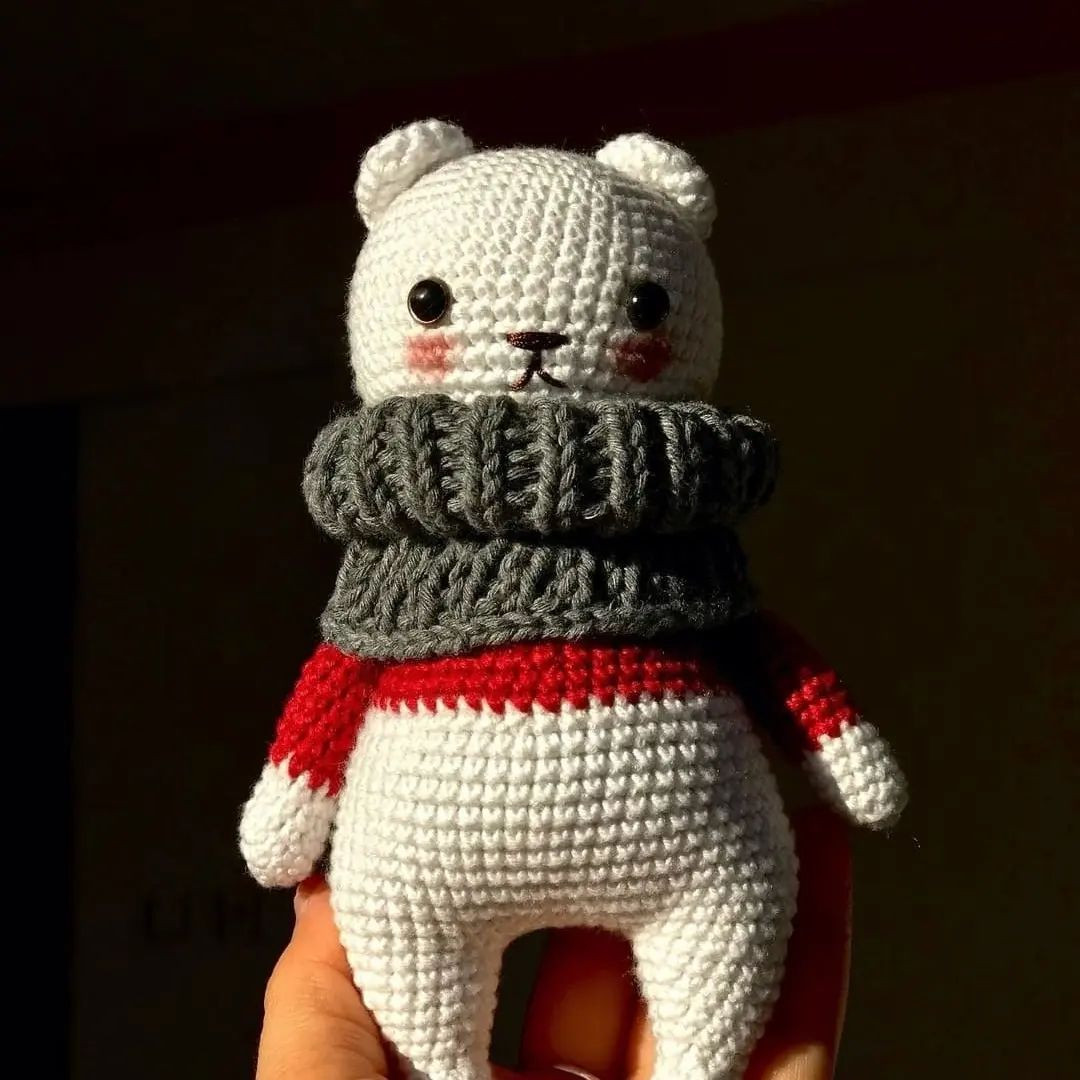 Sevimli Ayıcık Amigurumi Şeması Merhabaa sizlere bu tatlı ayıcığın tarifi ile geldim..