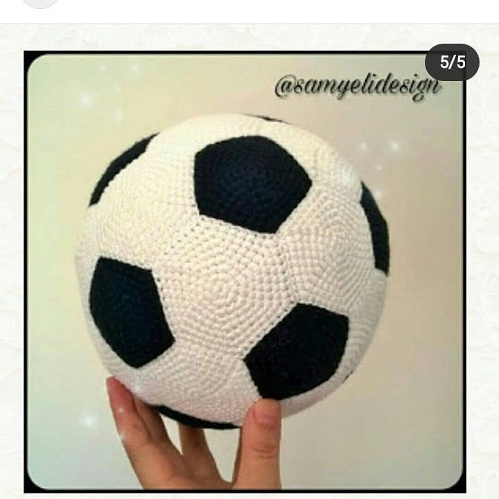 Tığ işi Minik Futbol Topu Şeması