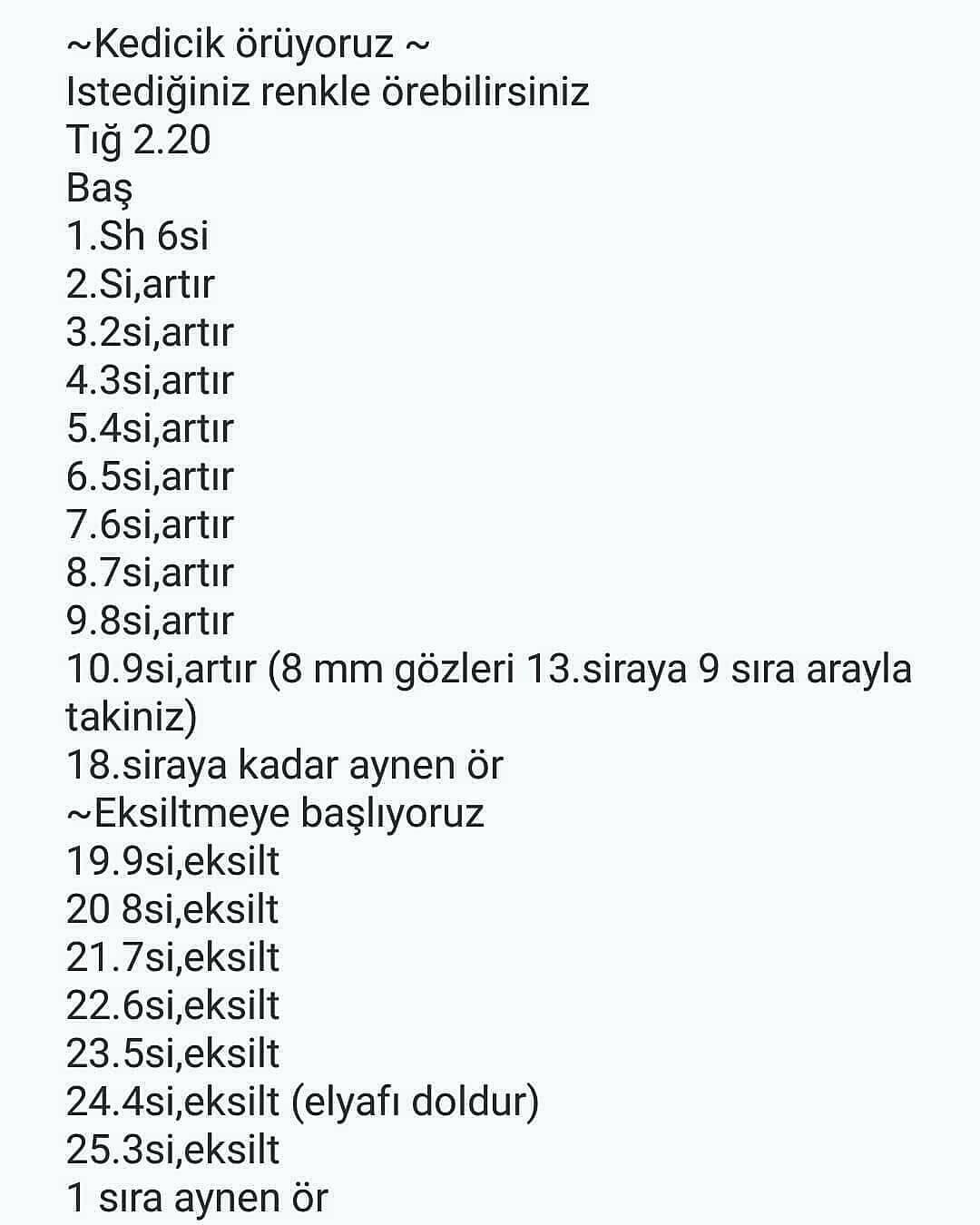 Türkçe:  Sevimli Örgü Kedi Yavrusu Şeması