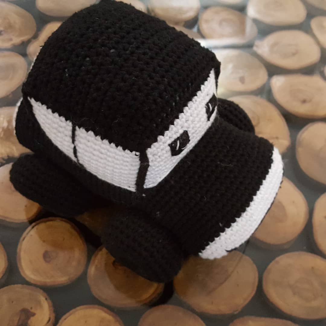 Ücretsiz Araba Amigurumi Tığ İşi Tarifi