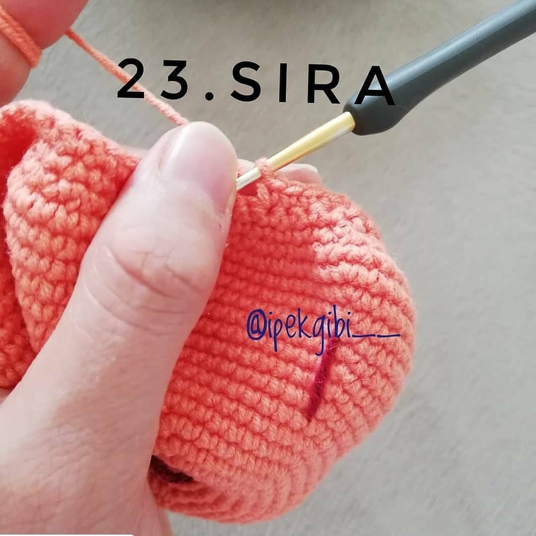Ücretsiz İpek Bebek Ayak ve Bacak Örgü Tarifi