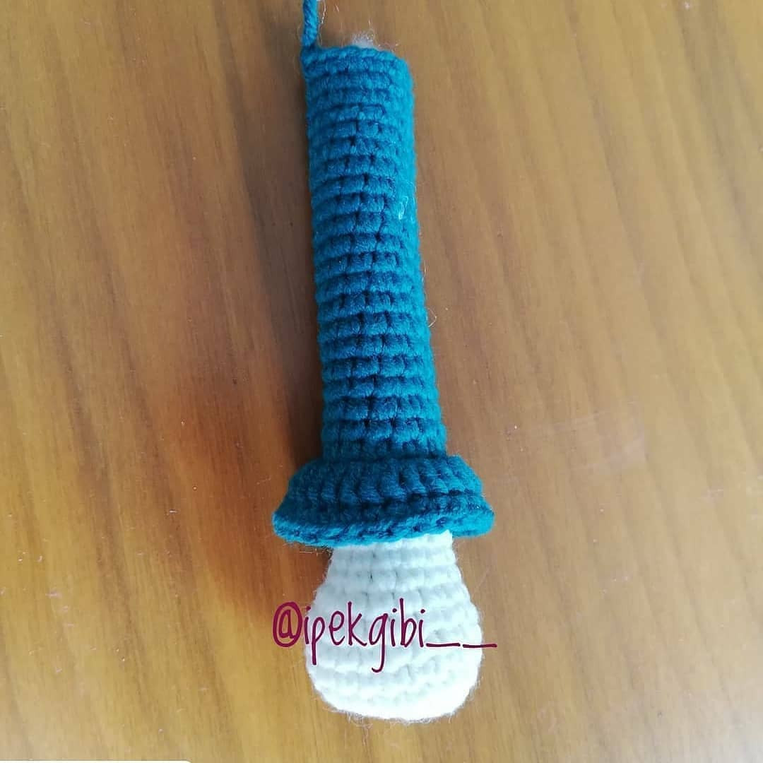 Ücretsiz İpek Bebek Ayak ve Bacak Örgü Tarifi