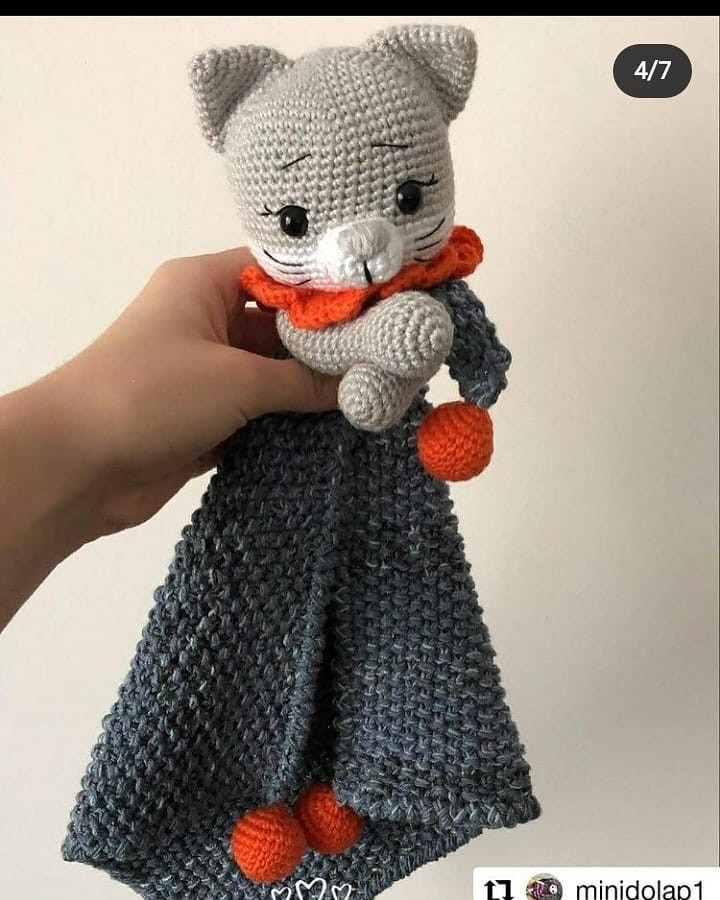 Ücretsiz Sevimli Kedi Battaniye Tığ İşi Tarifi