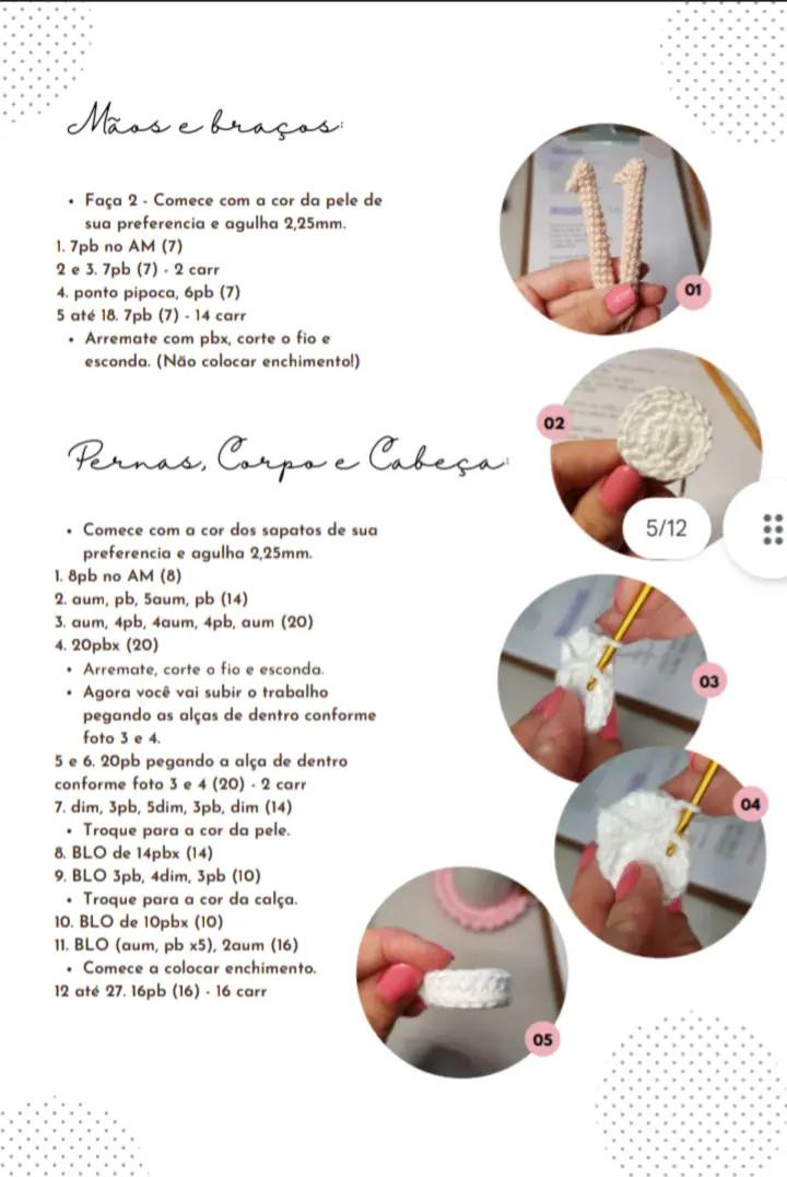 "Boneca Amigurumi de Médica em Crochê Detalhado"