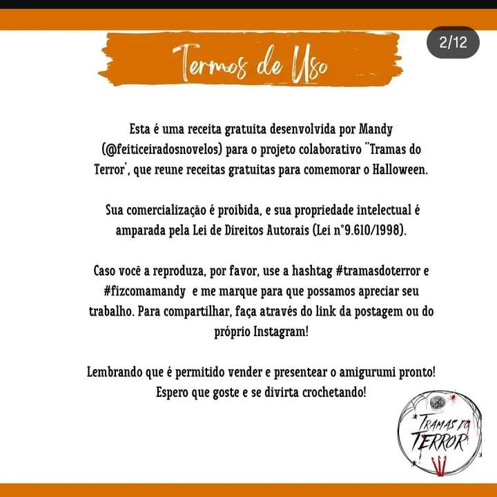 Boneco de crochê inspirado no Chucky, ícone do terror