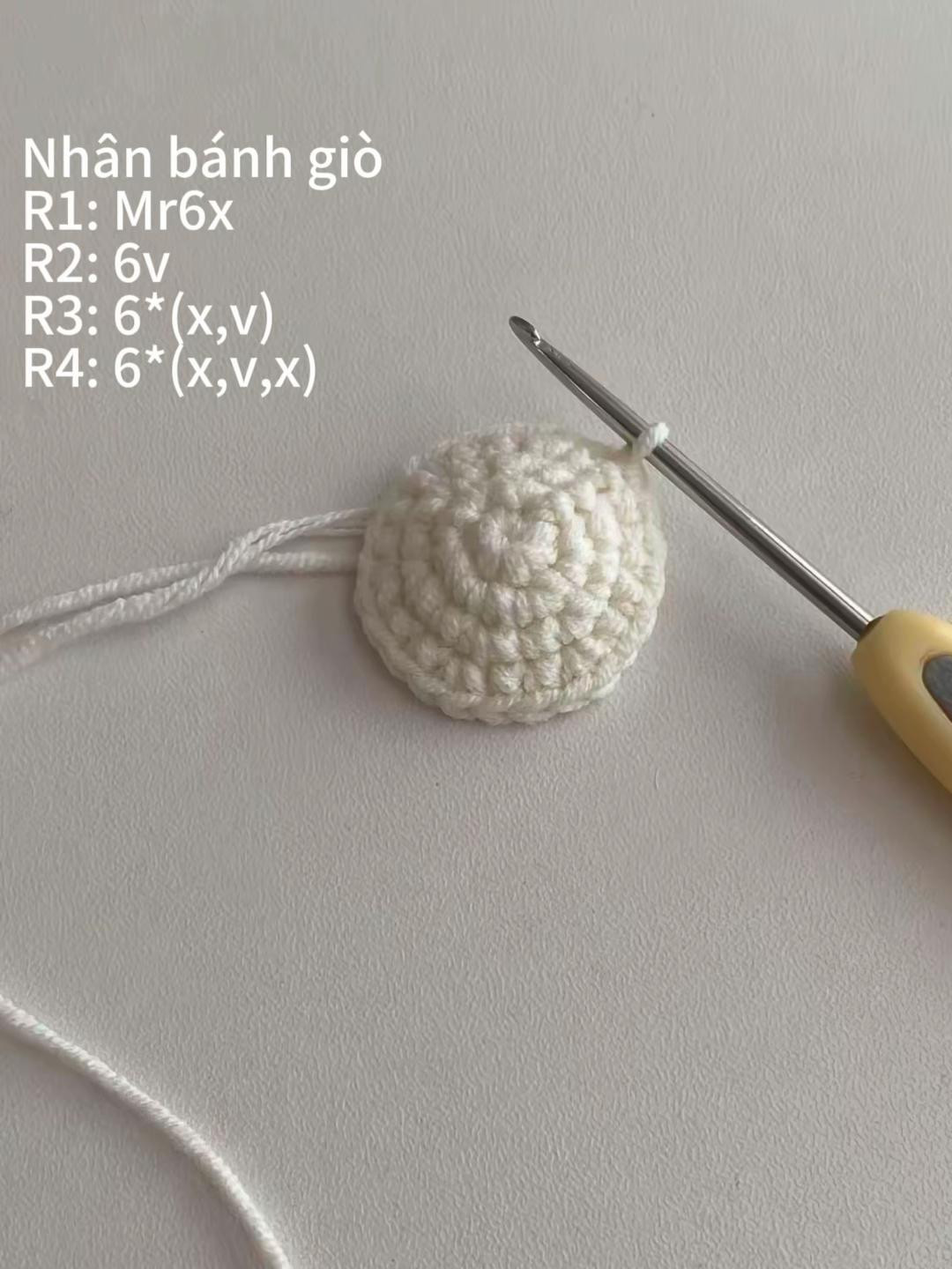 Chart bánh giò mix pochacco 🍘