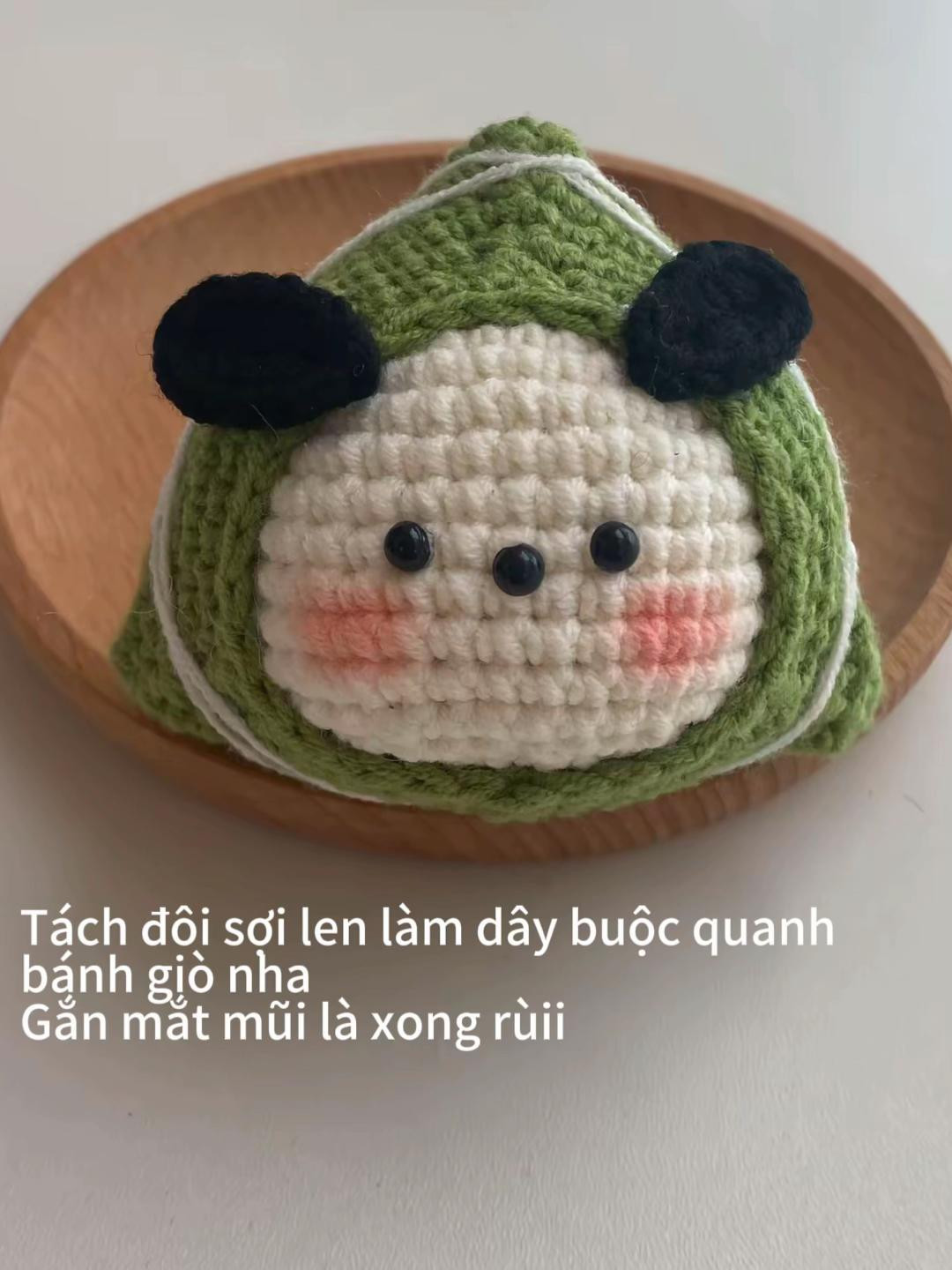 Chart bánh giò mix pochacco 🍘