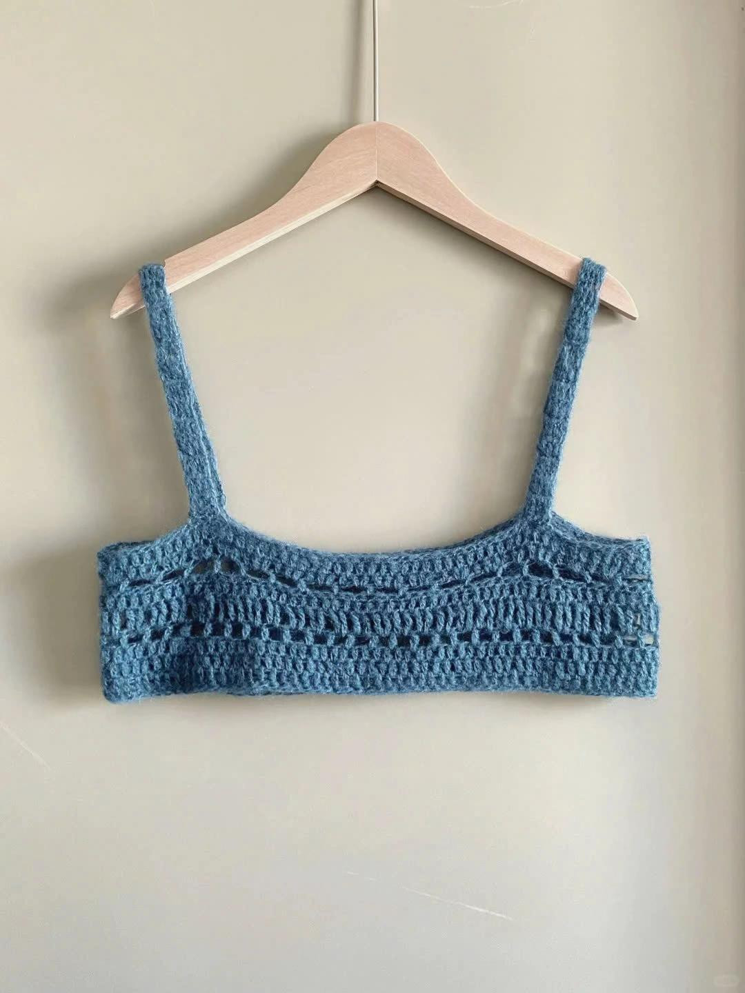 Hướng dẫn móc áo croptop kiểu dáng gọn nhe, hiện đại