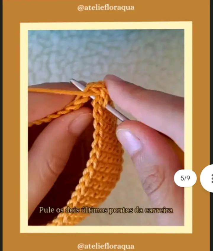 Lola a Galinha: Receita de Crochê para o Dia Internacional