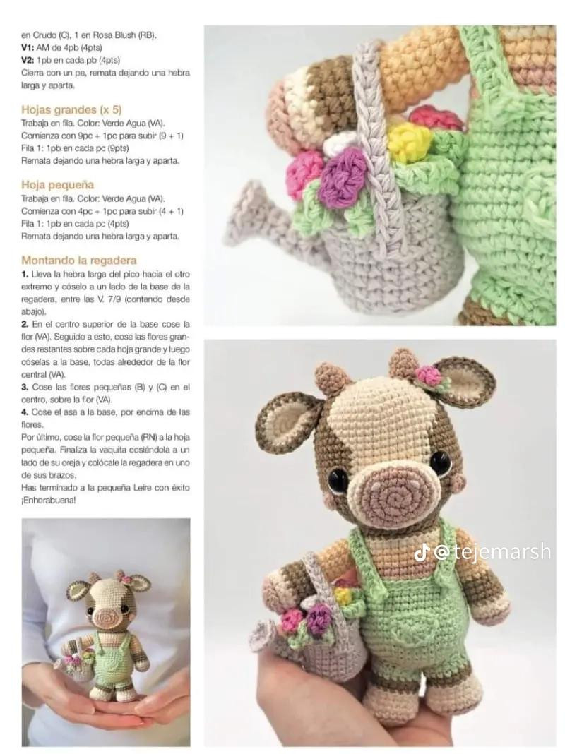 Muñeca de vaca amigurumi con vestido verde y regadera de flores