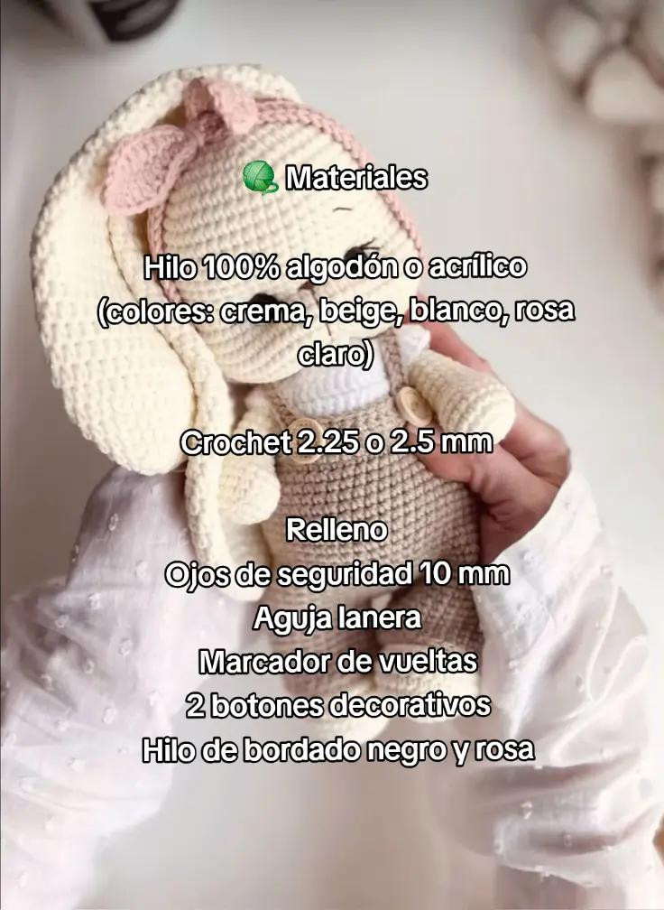 Patrón de Amigurumi: Conejita en Overol, Nivel Intermedio