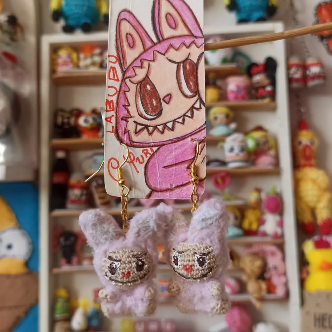 Patrón de Amigurumi: Lindos Aretes Labubu para Crear