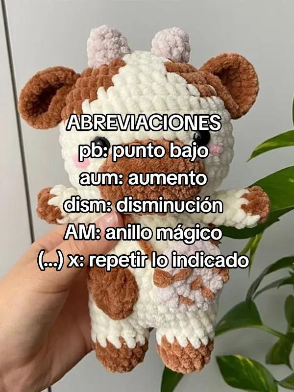 "Patrón de Vacuita Muu Muu: Muñeco de Peluche Intermedio"