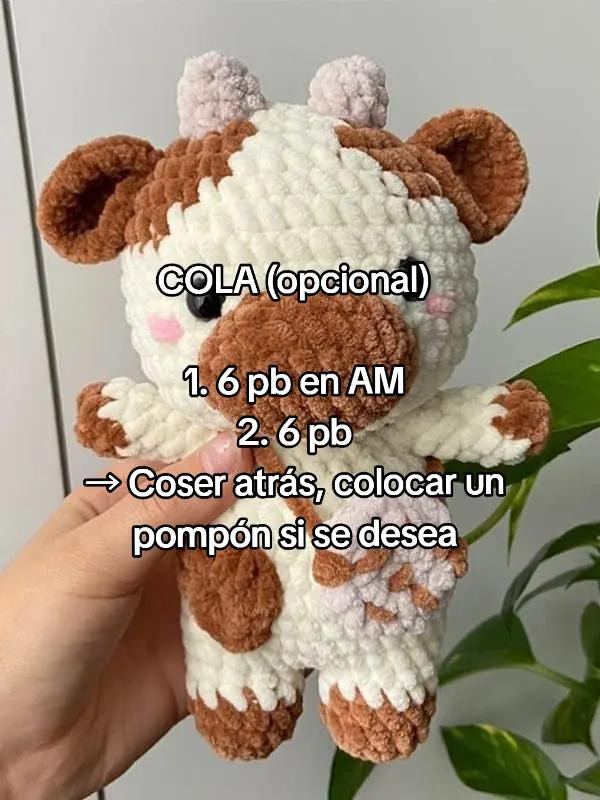 "Patrón de Vacuita Muu Muu: Muñeco de Peluche Intermedio"
