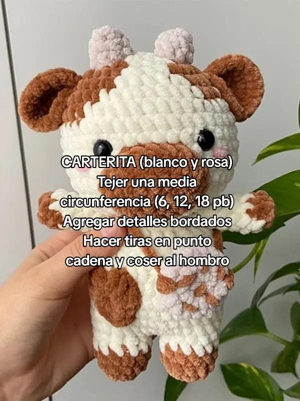 "Patrón de Vacuita Muu Muu: Muñeco de Peluche Intermedio"