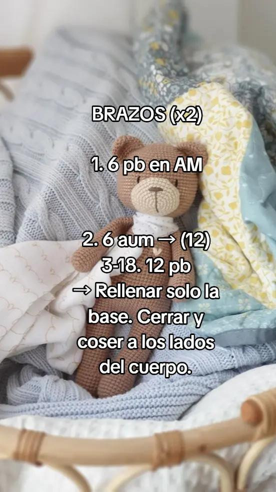 Patrón detallado para crear un osito amigurumi con materiales sugeridos