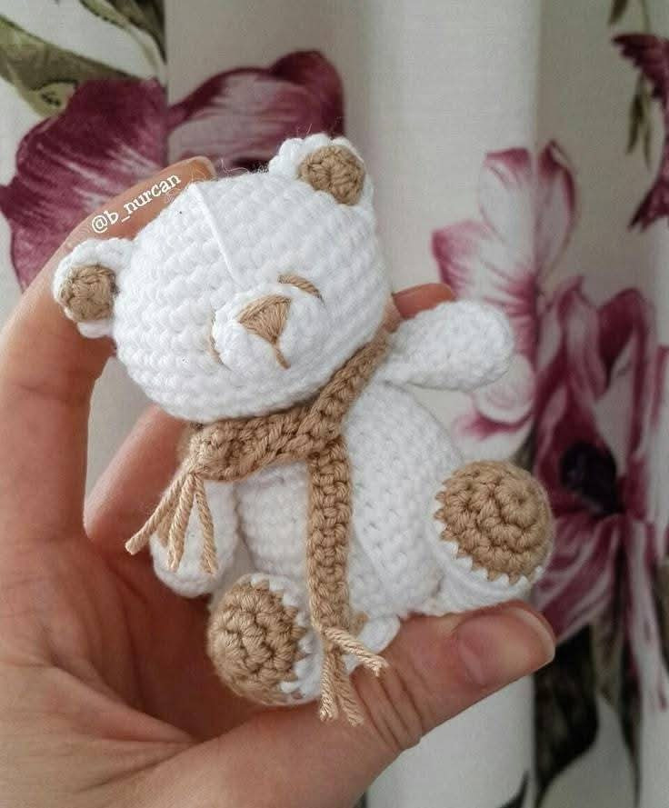 Patrón gratis para tejer ositos amigurumi adorables