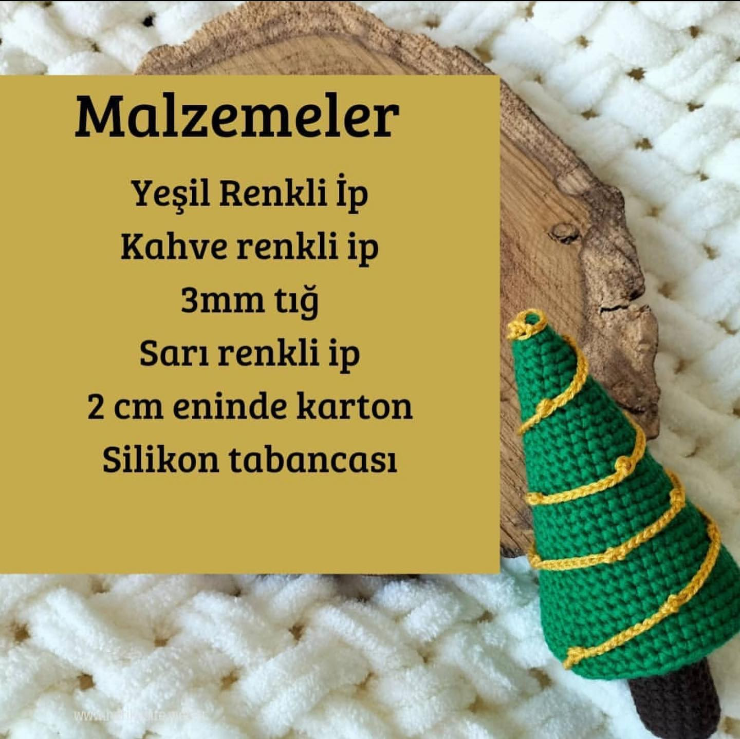 Ücretsiz Tarif: Kolay Noel Ağacı Amigurumi Deseni