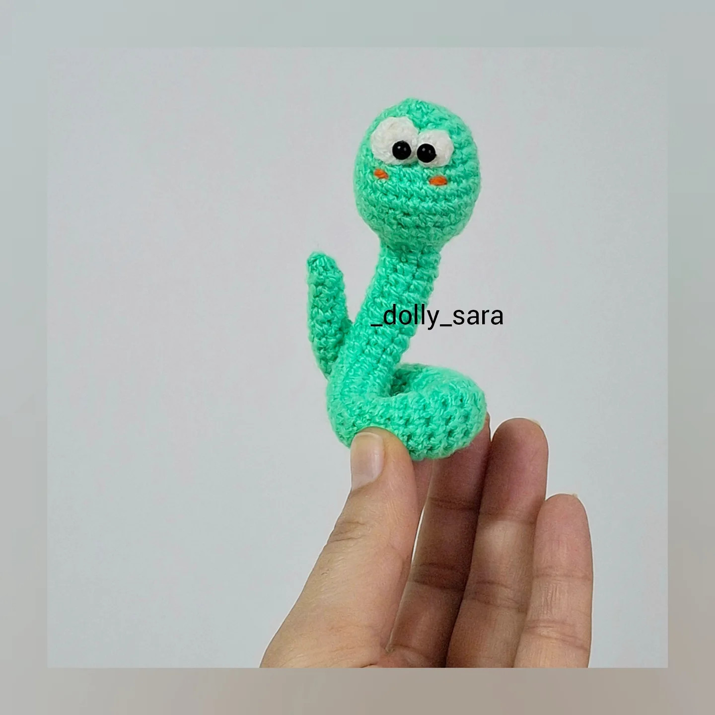 آموزش بافت عروسک مار با قلاب‌بافی